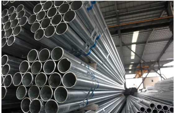 Q235 Q235 Q345 GI Vật liệu thép hàn Ống thép mạ kẽm trước