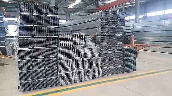 Q345 ST37 GI Ống thép hàn Ống vuông sắt mạ kẽm