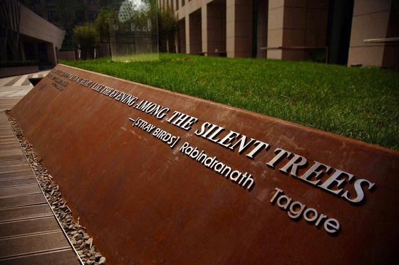 Thép corten ngoài trời tùy chỉnh hố chữa cháy corten thép cực lớn hố lửa và bát nước