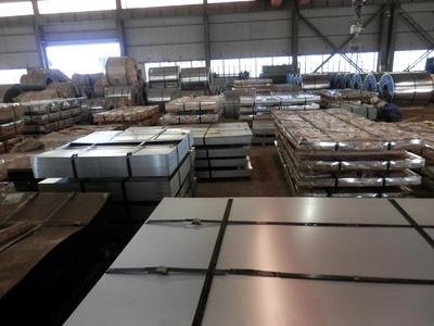JIS ASTM DX51D Tấm thép mạ kẽm 0.8mm cho ngành công nghiệp lợp mái