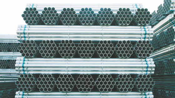 Ống thép nhúng nóng GI Q235 Q235 Ống tròn mạ kẽm hàn trước