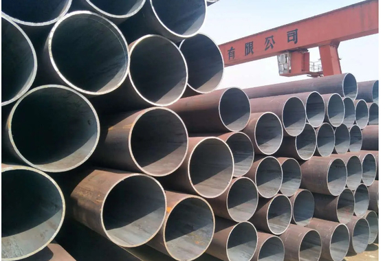 ST37 C45 SCH40 A106 Gr.B A53 Ống thép carbon 42CrMo 15CrMo Hợp kim
