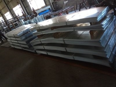 PPGI ZINC tráng phủ GI Vật liệu thép cuộn Cuộn cán nguội / nhúng nóng